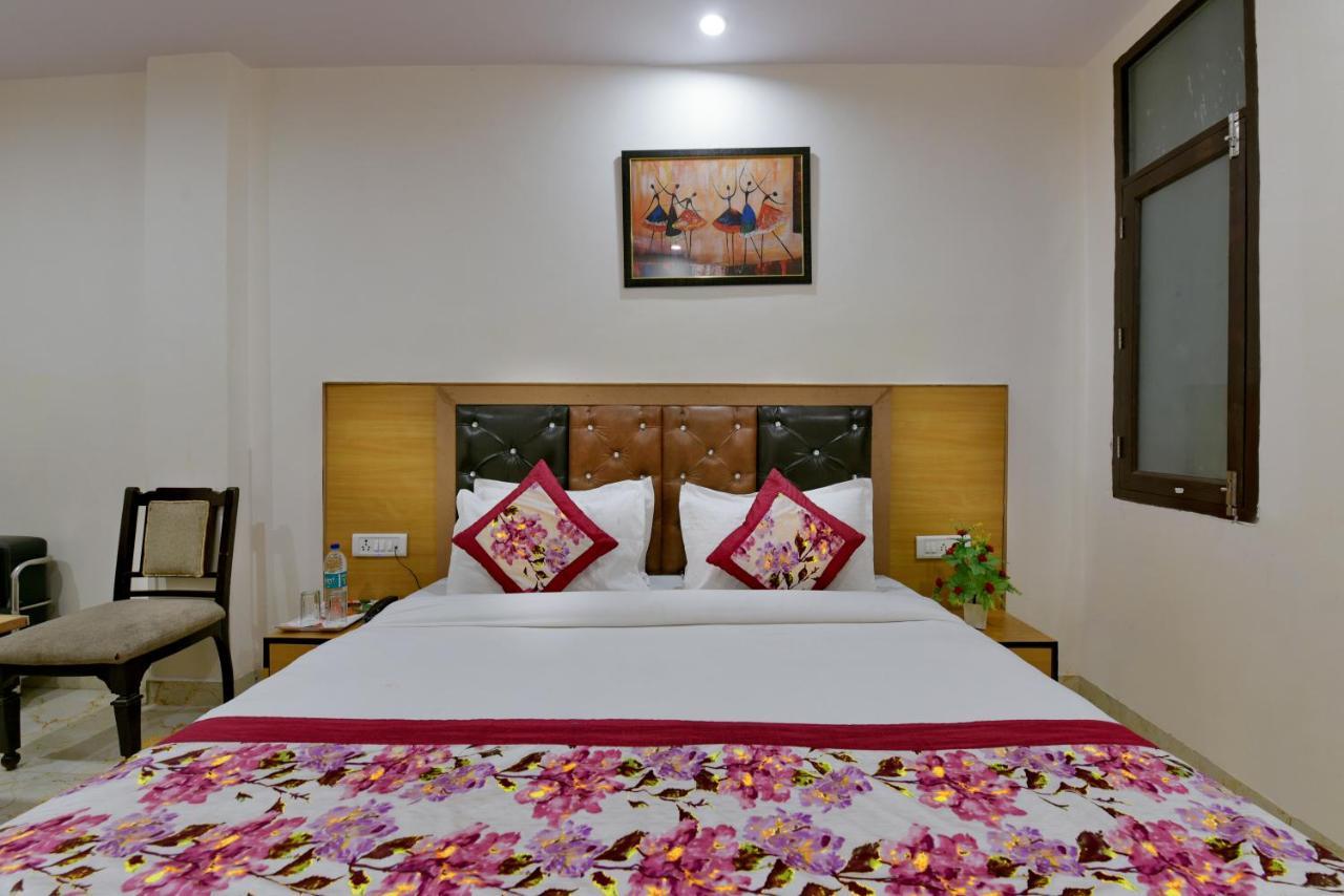 Hotel Hari International - Noida Sector 11 Exterior foto